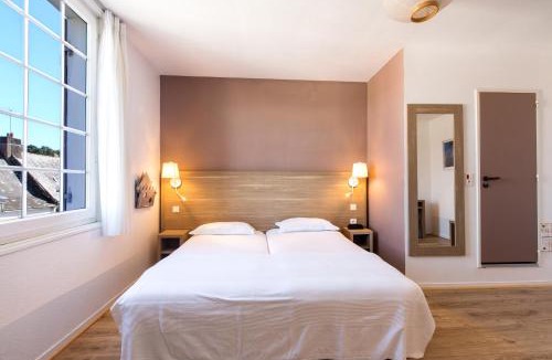 Quimiac Hotel | Logis Hôtel Le Relais Marine