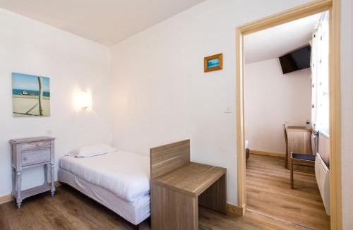Quimiac Hotel | Logis Hôtel Le Relais Marine