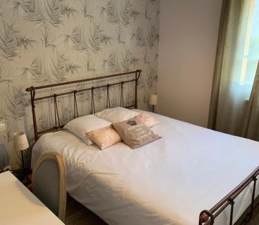 Vicheres Hotel | LOGIS-Hôtel Restaurant Auberge Les Vallées Du Perche