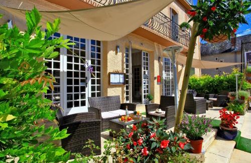 Montignac Hotel | Logis Hôtel Restaurant Le Lascaux