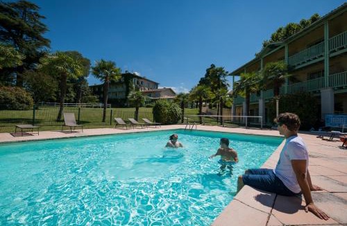 Bazas Hotel | Logis Hôtels- Hôtel et Restaurant Domaine de Fompeyre