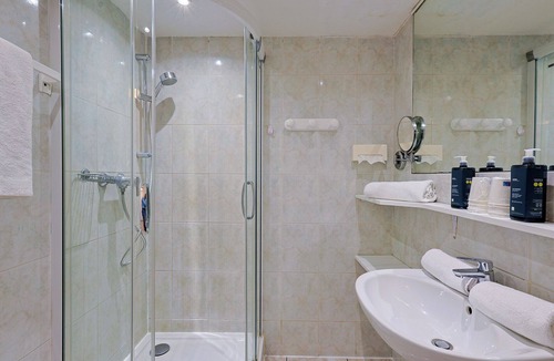 Agay Hotel | Logis Hotel l'Esterella