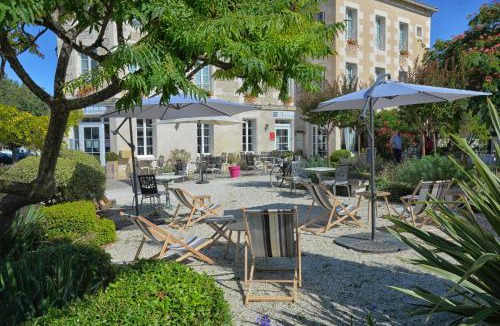 Saujon Hotel | Logis Hotel Le Richelieu - Royan Atlantique