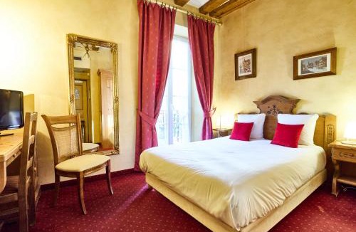 Old Town Hotel | Logis Hotel Saint-Martin