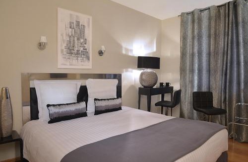 Buzancais Hotel | Logis L'hermitage