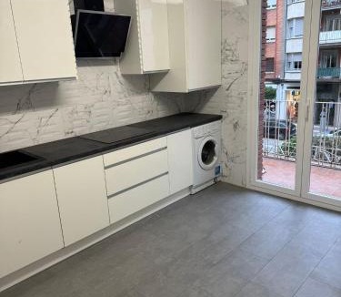 Logrono City Centre Apartment | Logroño Centro Impecable Aire Acondicionado Parking