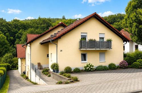 Burbach Apartment | LohainsLodge