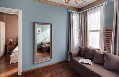 Moda Bed & Breakfast | Loka Suites