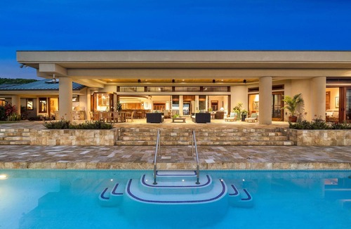 Holualoa House | Lokahi Orchards: Spacious 5BR home in Holualoa, HI