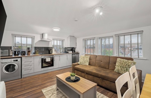 Andover Apartment | London Street, Andover, Hampshire, SP102NU, United Kingdom
