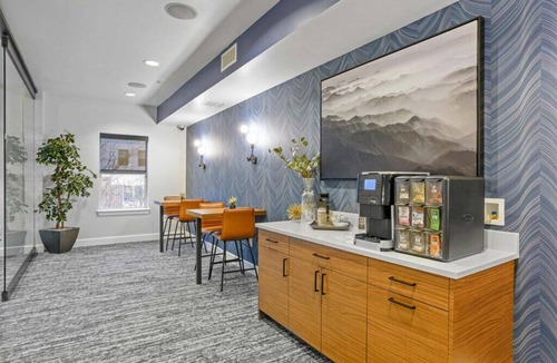 Lone Tree Apartment | Lone Tree Home Away From Home