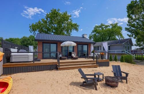 Perryville House | Long Beach Cottage