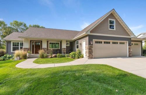 Willmar House | Long Lake Vacay