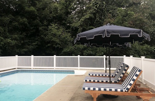 Bethlehem Village House | Long Meadow Manor, Heated Pool, Family game room, Apple picking and Lake nearby