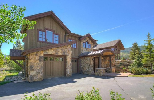 The Highlands House | Long Ridge Lodge