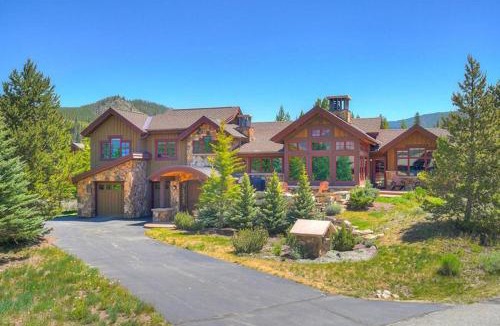 The Highlands House | Long Ridge Lodge