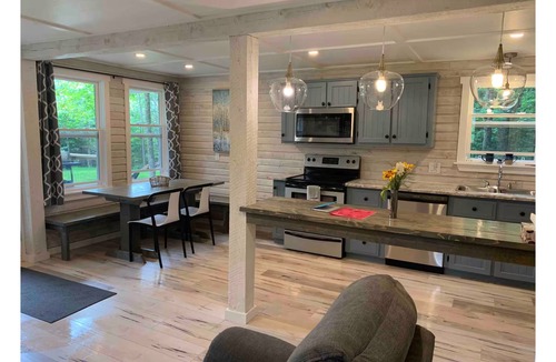 French River Cottage | Long River Hideaway