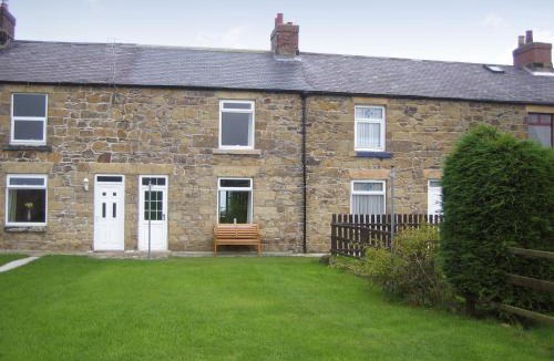 Hinderwell House | Long Row