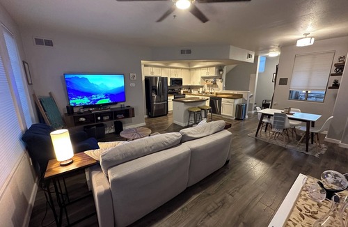 North Mountain House | Long Term Gem in the North Phoenix Desert, near ample amenities