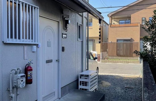 Ageo Apartment | Long-term stays welcome! FREE Parking & bicycle Entirely private rental townhouse for up to 5 people, 17 minutes walk from station, 45 minutes direct to Tokyo