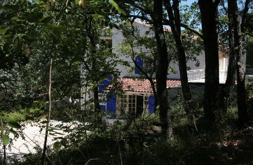 Bedoin House | Long-term Vacation Home on Private Estate in the Heart of Provence