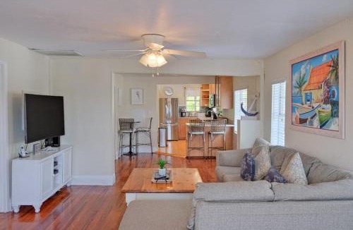 Ilexhurst Apartment | Longboard