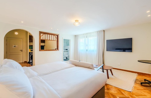 Zamalek Hotel | Longchamps Hotel