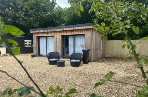 Emsworth Apartment | Longovers Lodge