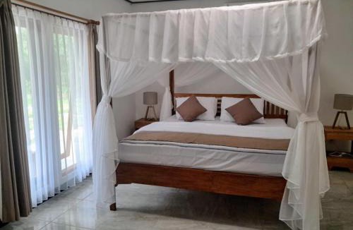 Riung Bed & Breakfast | Lonthar B&B