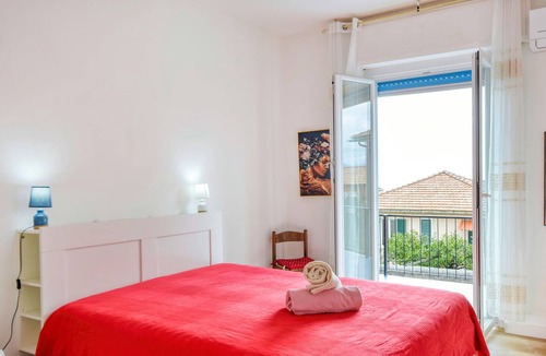 Chiavari Apartment | Look forward to a fantastic view of the sea from the terrace in this beautiful vacation apartment.