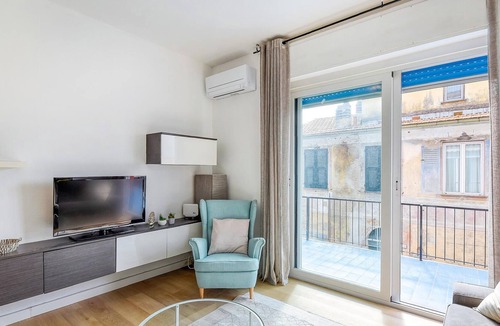 Chiavari Apartment | Look forward to a fantastic view of the sea from the terrace in this beautiful vacation apartment.