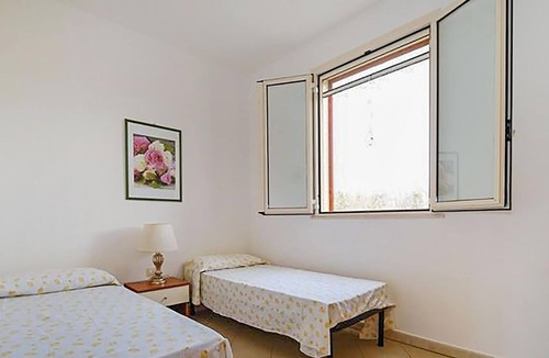Alezio House | Look forward to a relaxing vacation in this inviting vacation home.