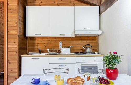 Ales House | Look forward to a relaxing vacation in this beautiful vacation home in a quiet location.
