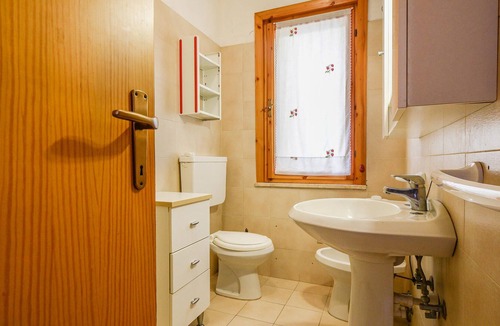 Cavo Apartment | Look forward to an unforgettable vacation in this charming apartment on the northern tip of the wond