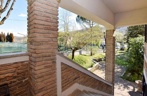 Turania House | Look forward to unforgettable days in this inviting vacation home surrounded by beautiful nature.