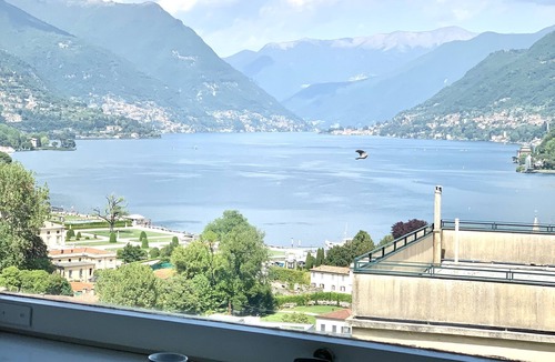 Como Apartment | Look Giovane per una Casa Vista Lago