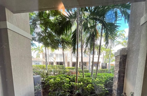 Margate Apartment | Looking for a quiet getaway this is your place!