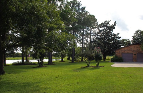 Ashburn House | Looking for a relaxing venue to entertain or to host an event in the country?