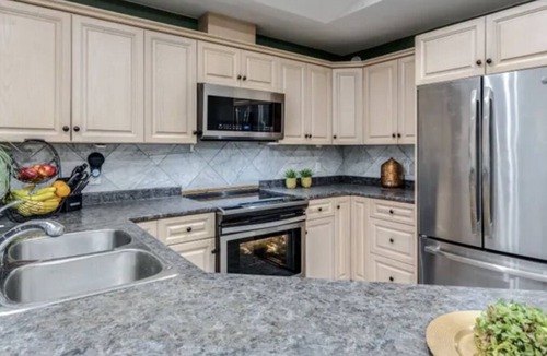 Maple Ridge House | Looking for the perfect escape from the city?