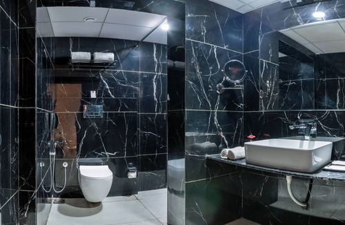 Jamnagar Hotel | Lords Studio Inn, Jamnagar