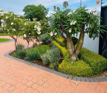 Mahikeng House | Loreho boutique