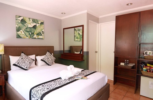 Angono Hotel | Loreland Farm Resort