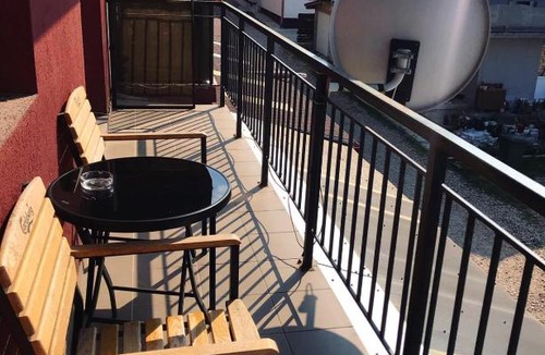 Floresti Apartment | Loren Apartament