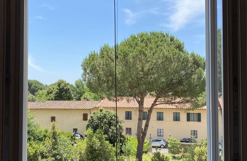 Vicopisano Apartment | Loretta House