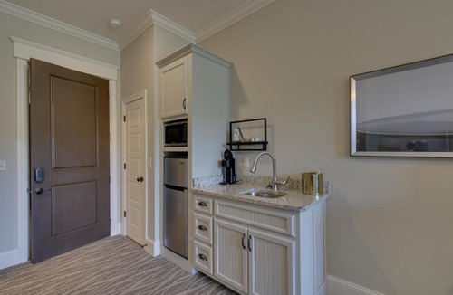 Lawrence County Apartment | Loretto Vacation Rental: 7 Mi to State Park!