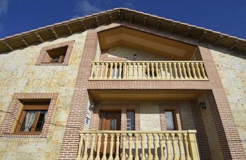 Coca House | LOS ALISOS Segovia