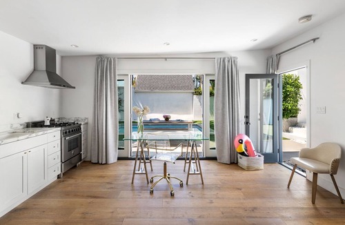 Beverly Grove House | Los Angeles retreat with with heated pool fire pit and beautiful outdoor areas