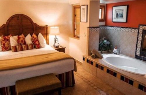The Movie Colony Hotel | Los Arboles Hotel
