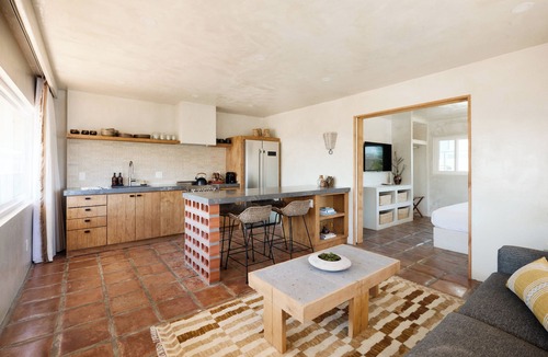 Imperial Beach Hotel | Los Bungalows