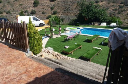 Bedar Ski Chalet | Los Castros